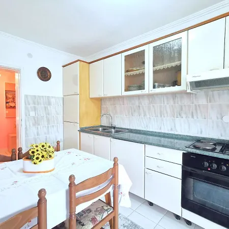 Apartments Mira Kastela Exterior photo