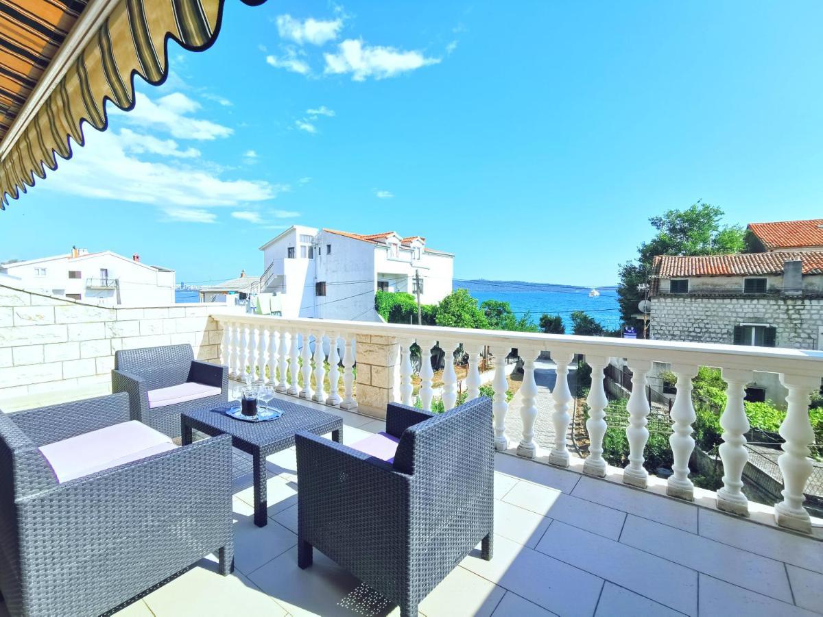 Mira Apartment *